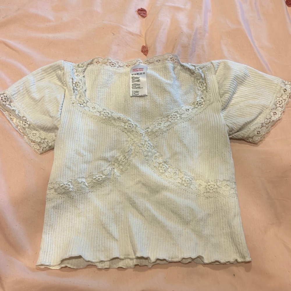 BDG shirt SIZE SMALL